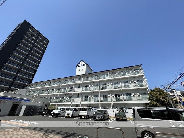 大宝緑橋CTスクエアの外観写真