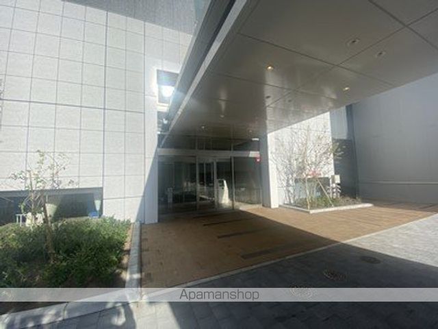 プレミストタワーズ札幌苗穂BRIGHTGATEの玄関写真