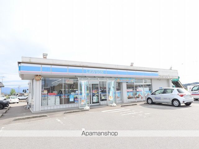レオパレスミレの周辺写真