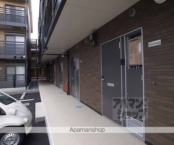 レオネクストミューズの玄関写真