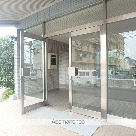 グリーンハイム千崎の玄関写真