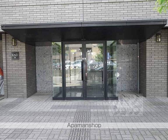 KINDIII北館の玄関写真
