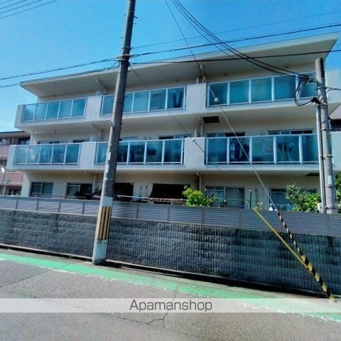 ロワール甲子園の外観写真