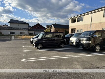 アリエッタＡ棟[3LDK/74.5m2]の駐車場