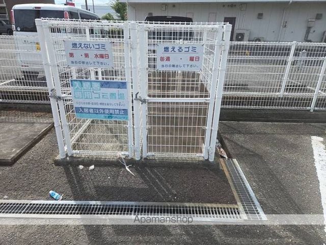 レジデンス矢三 B棟の内装写真