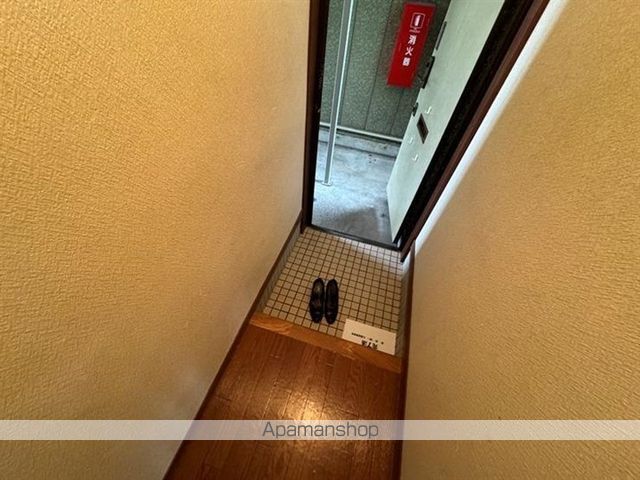 イーグル中央の内装写真