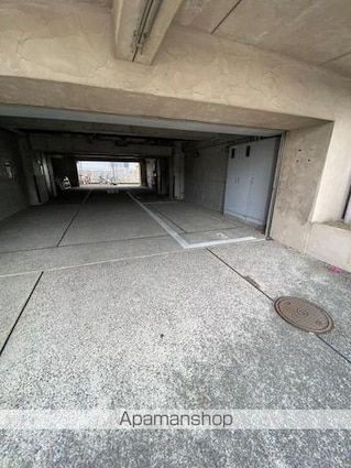 アルソリエート高松[1R/20.04m2]の駐車場