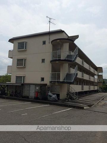 M・Oハイツの玄関写真