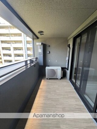 東京都新宿区百人町３丁目[2LDK/60.08m2]のバルコニー