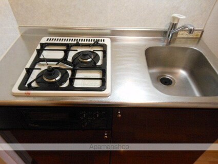 東京都港区芝３丁目[1K/22.4m2]のキッチン