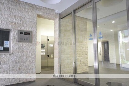 コンフォリア池袋[1R/32.82m2]のロビー