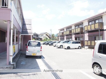 Ｓｕｒｐｌｕｓ　Ｔｗｏハイツ水城南[1LDK/44.72m2]の駐車場2