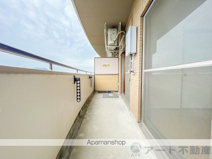 シャルマンコーポ土居[3LDK/64m2]のバルコニー
