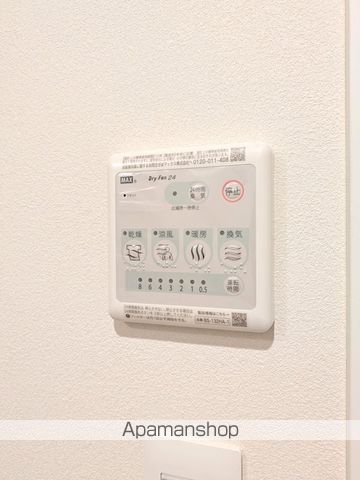 【中野区本町のマンションの写真】