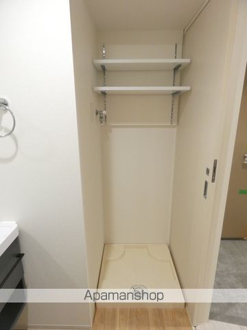 セレニテ江坂ミラクの内装写真