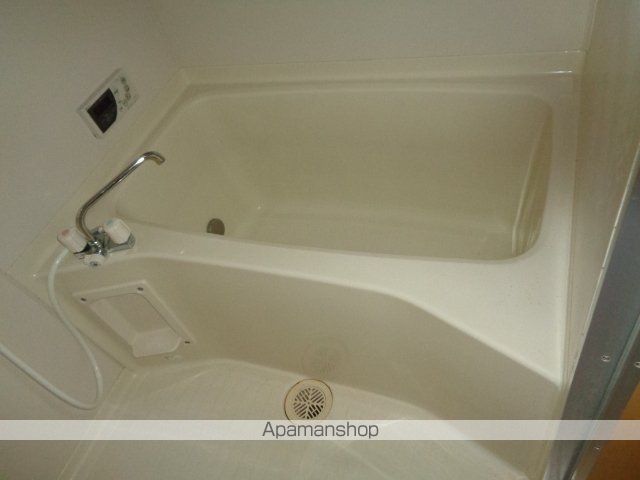 プラッサムコートTI A棟の内装写真
