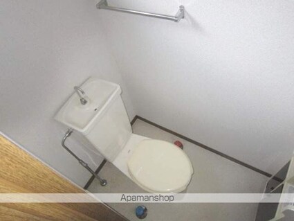 コーポ新稜　Ａ[3DK/59.17m2]のトイレ