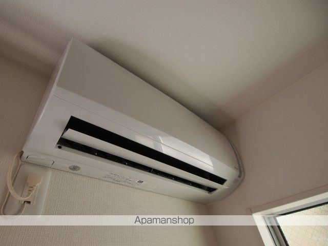 ベイルーム鴨居の内装写真