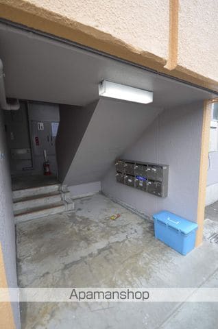 オレンジハイツ赤岩の玄関写真