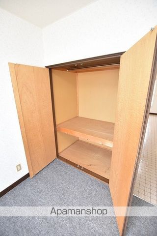 アパートメントワキザカの内装写真