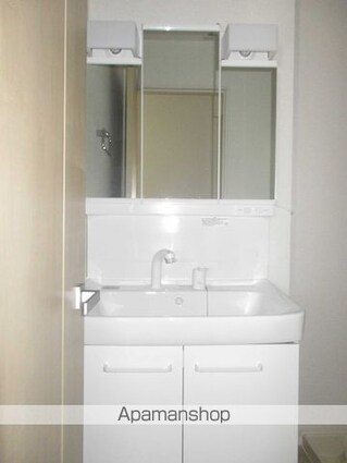 和歌山県和歌山市鳴神[2LDK/58.64m2]の洗面所