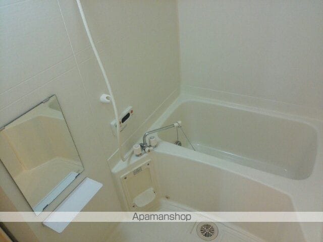 GLASS WING 2000の内装写真