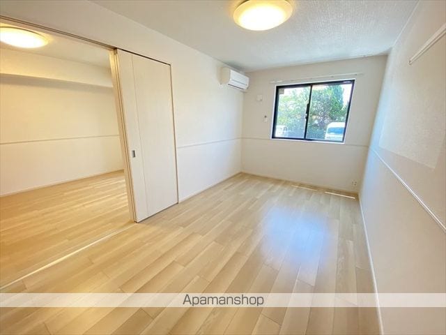 ヒカルサ境港渡町イーストの内装写真