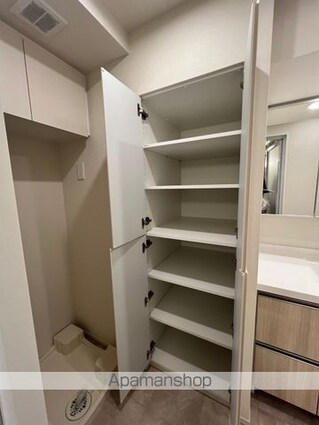 東京都新宿区百人町３丁目[2LDK/60.08m2]の内装7