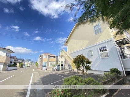 メゾンシャルマン[1K/26.5m2]の外観5