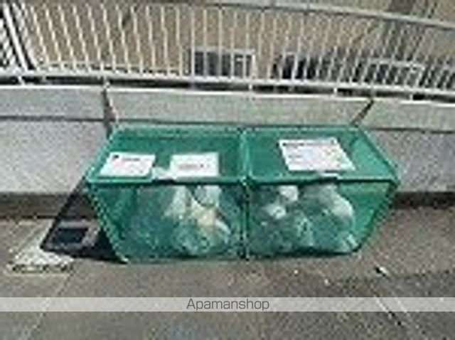 湘南サーファーズの内装写真