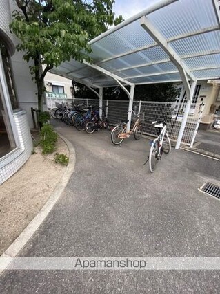 ヨシミマンション[2DK/43.2m2]のエントランス
