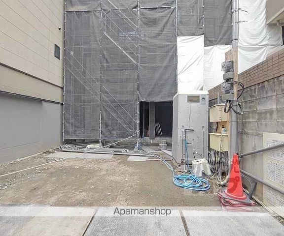 GRAN LUXE御所南の玄関写真