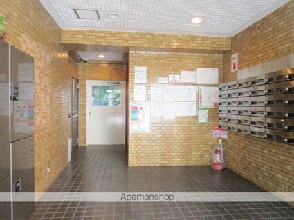 東京都中野区本町６丁目[1R/16.41m2]のロビー