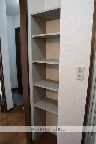 ヴァンセンヌ広面Aの内装写真