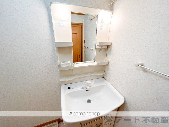 プラシードカーサIIの内装写真