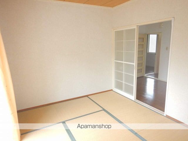 万年山ハイツの内装写真