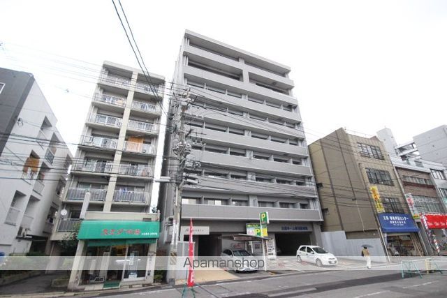 第16友建ビルの外観写真