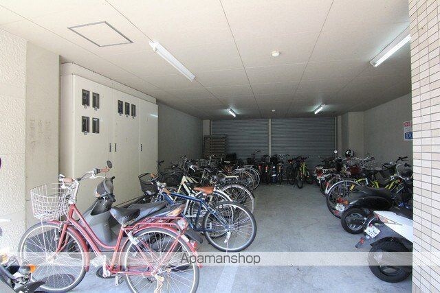 愛媛県松山市本町４丁目[1K/28.35m2]の共用部5