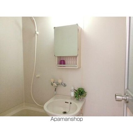 レジデンス・エミー[1R/34.85m2]の内装1