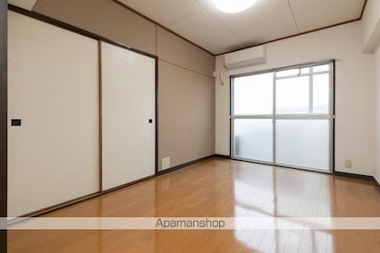 ヴィラ・アンソレイエ牟礼Ⅰ[3DK/57.38m2]のリビング・居間