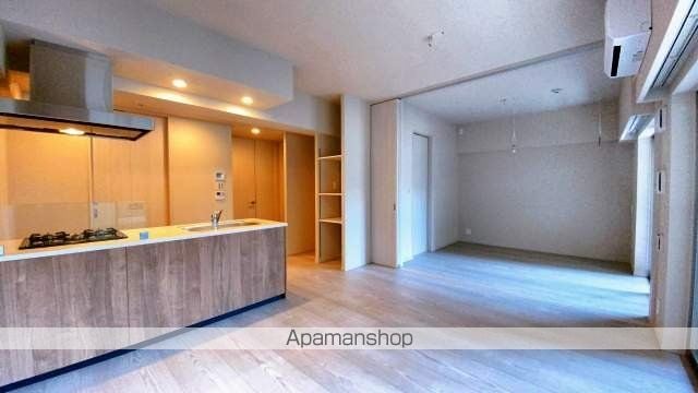 ART RESIDENCE IN MISATO CHU Oの内装写真