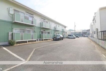 岡山県倉敷市中庄[2DK/42.23m2]の駐車場