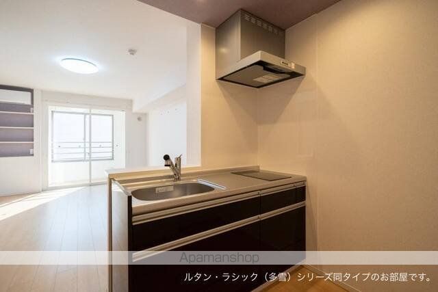 レガリア医学部前の内装写真