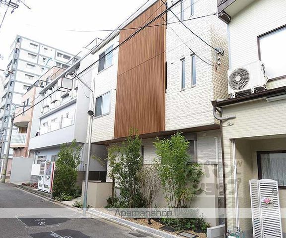 シャーメゾン アリスティオの外観写真