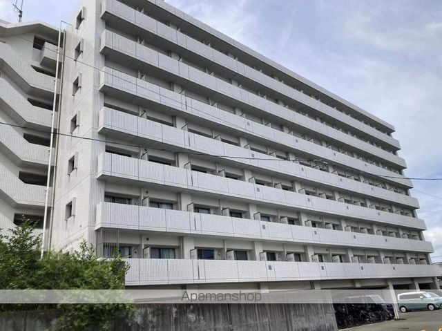 ホワイトマンション高田の玄関写真