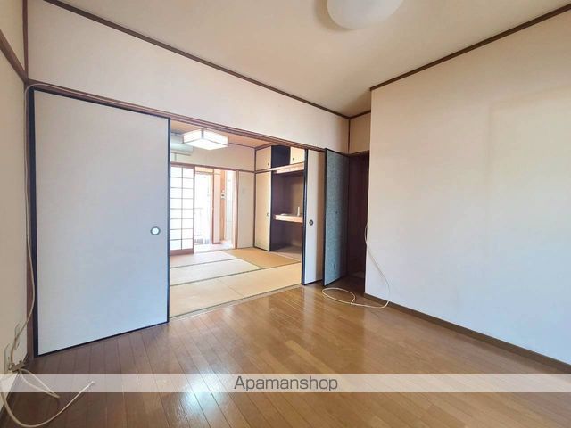 グランコート西大寺2番館の内装写真