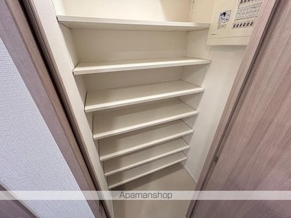 エミリブ鷺ノ宮[2LDK/50.21m2]の玄関