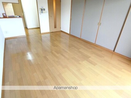 グランウィング[2LDK/61.42m2]のリビング・居間