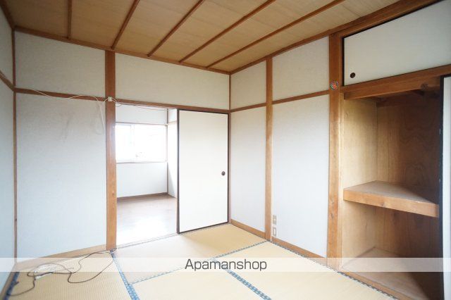 吹角貸家の内装写真