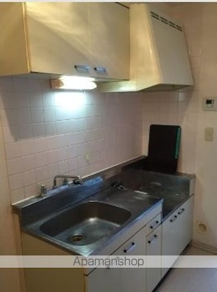 東京都世田谷区新町２丁目[1K/26.07m2]のキッチン